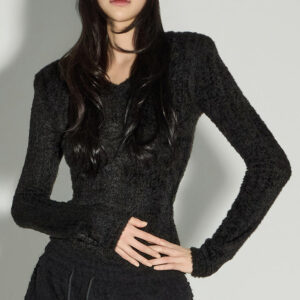 E4095 Soft V-Neck Slim Top