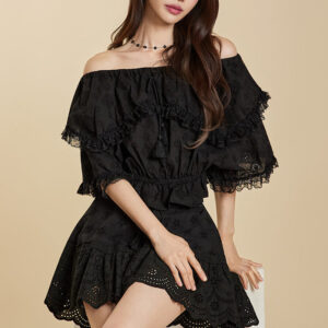 B3114 Eyelet Designed Blouse