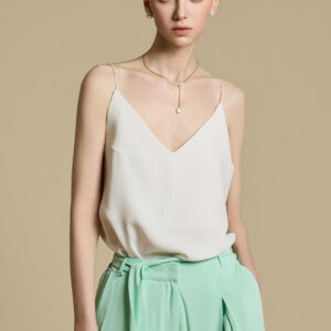 E9031 V-neck Sleeveless Top
