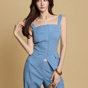 E9033 Square Sleeveless Top