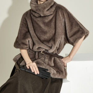 E9036 High-Neck Fur Top